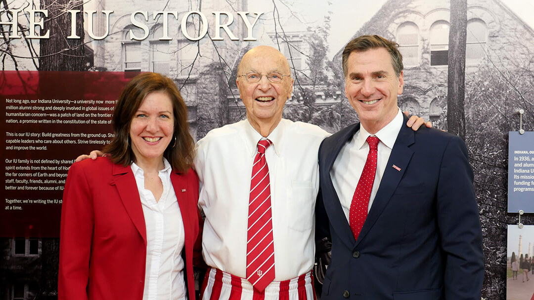 From left: Hannah Buxbaum, Honorable PA Mack, Jr., and Lee Feinstein (Founding Dean).